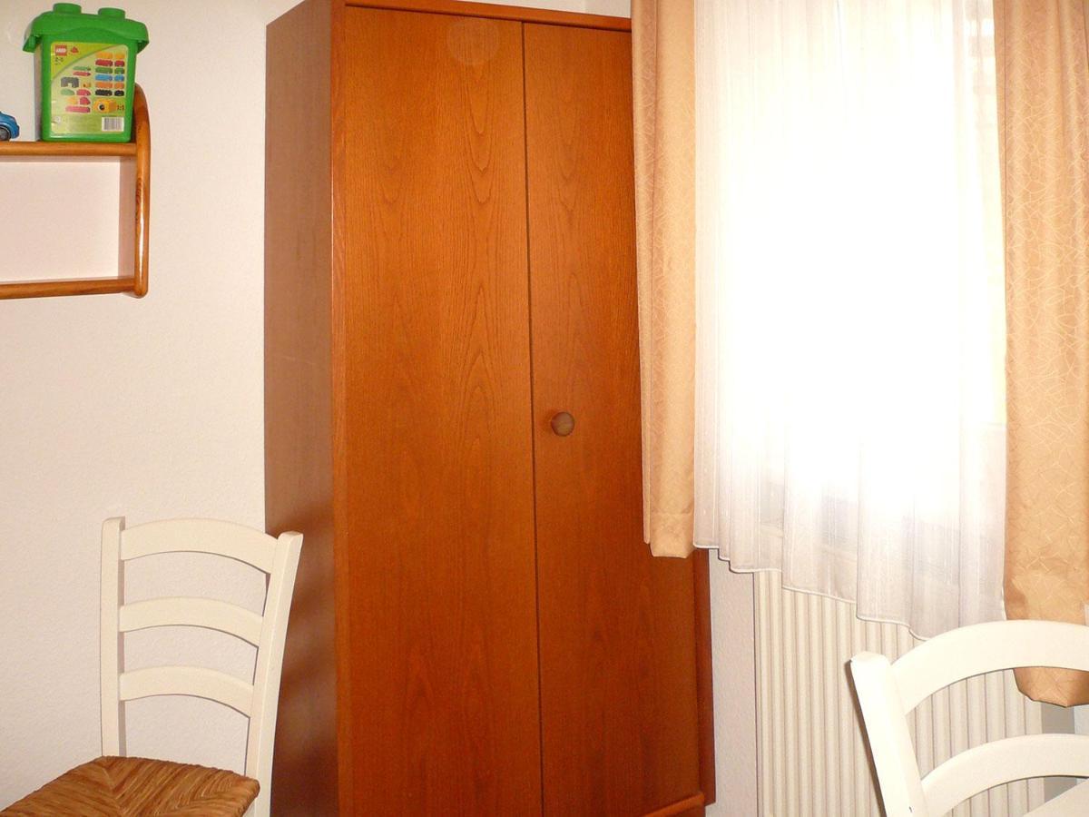 Haus Seeschwalbe Ferienwohnungen Goehren  Exterior foto
