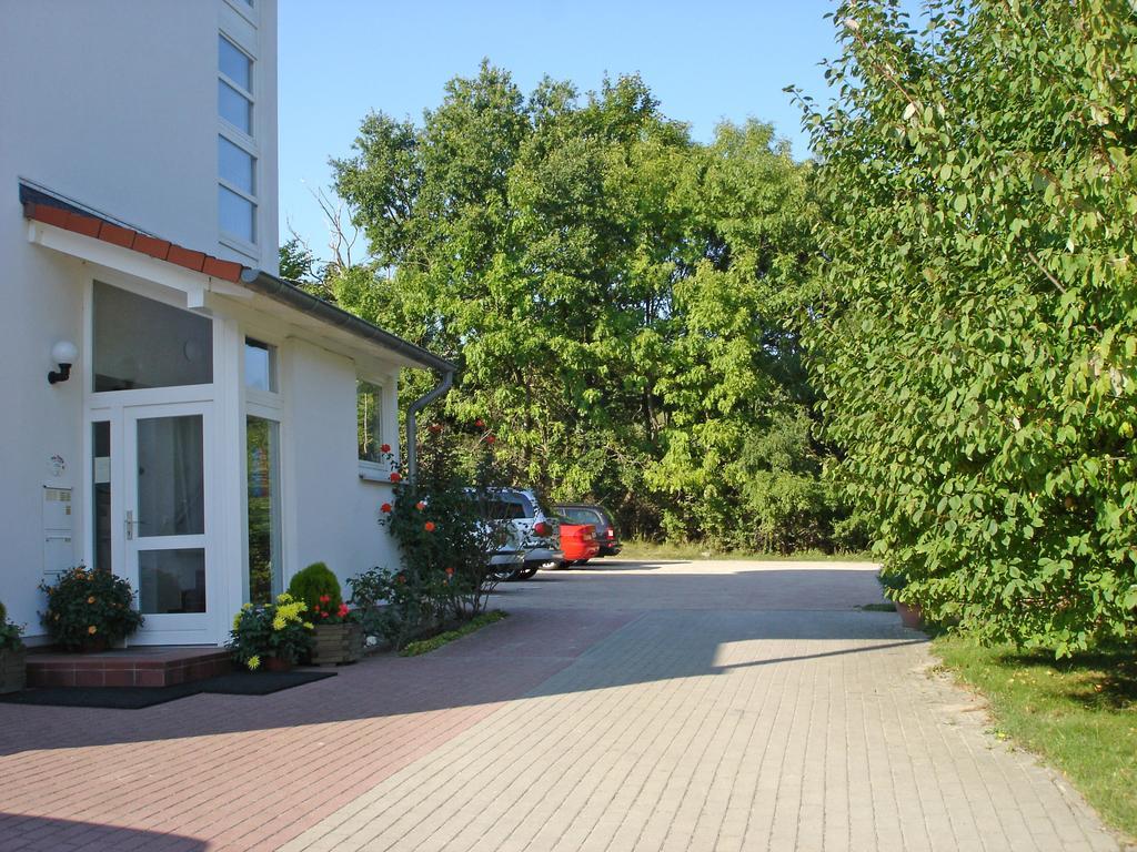 Haus Seeschwalbe Ferienwohnungen Goehren  Exterior foto