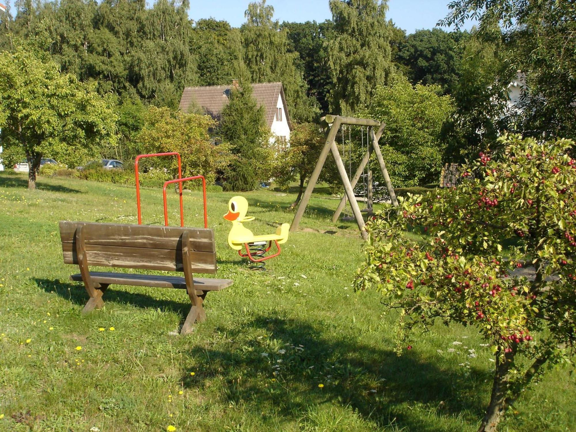 Haus Seeschwalbe Ferienwohnungen Goehren  Exterior foto