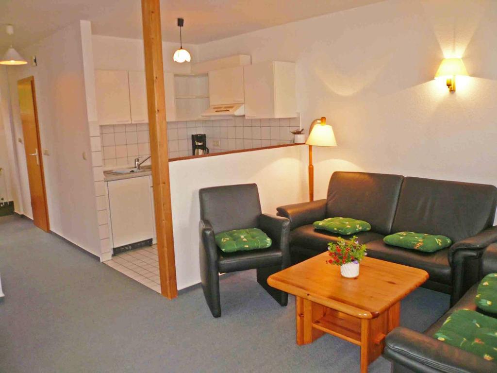 Haus Seeschwalbe Ferienwohnungen Goehren  Exterior foto